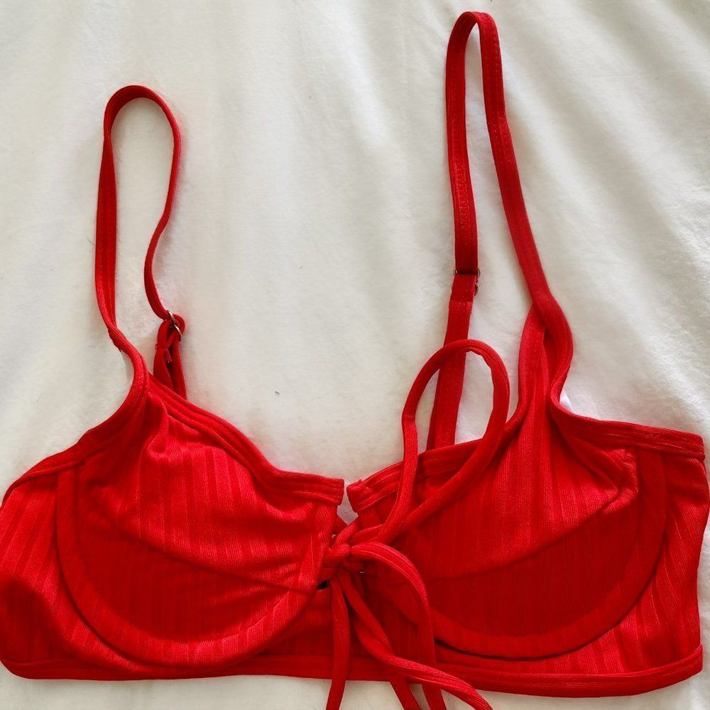 ✧ NWOT✧ RED BIKINI TOP
